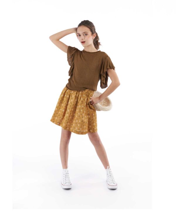 Brown T-shirt with Ruffles